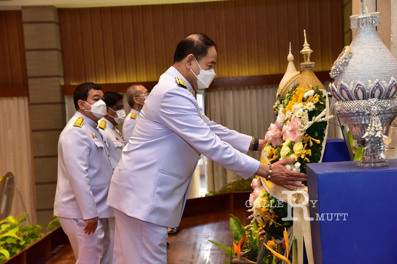 20211013 laying-a-wreath-030.JPG